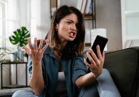 đứa trẻ bên trong bị tổn thương